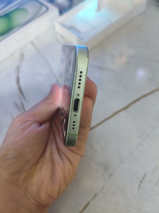 Продам/обменяю Iphone 15 акб 88%, 128гб