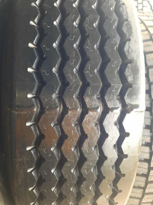 Гуми НОВ Регенерат:385/65/22.5=185€ с ДДС