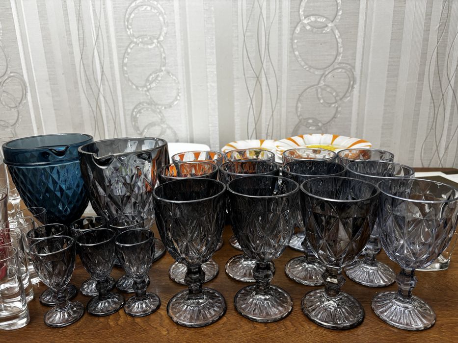 Вся посуда за 10 000 тг.