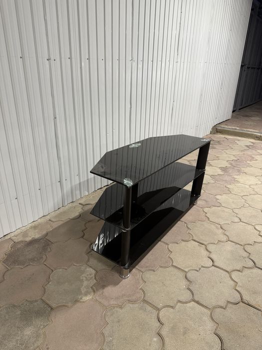 Продам тумбу для тв