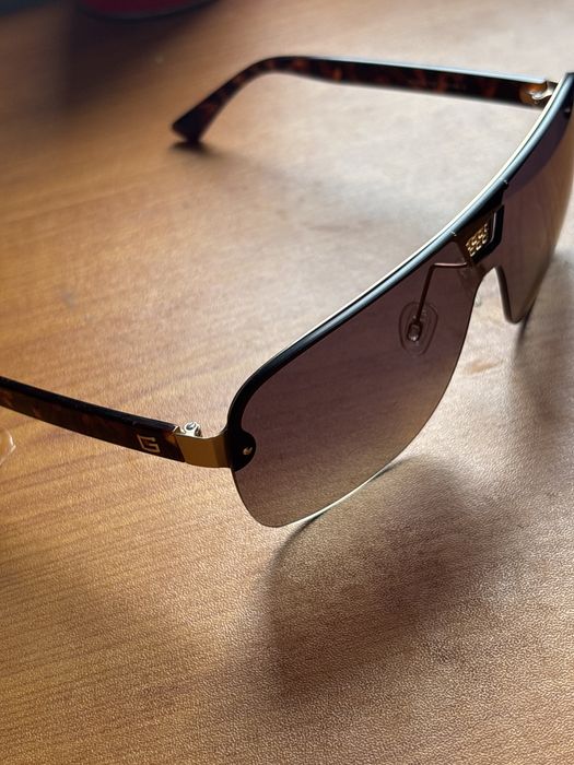 Слънчеви очила на Guess мъжки