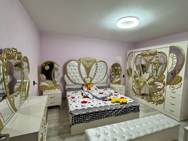 Mobilă de lux DIVA safir white/gold