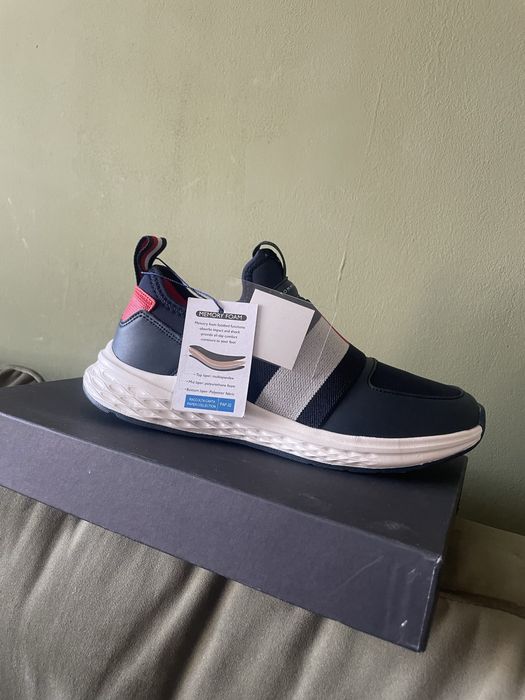 Маратонки женски