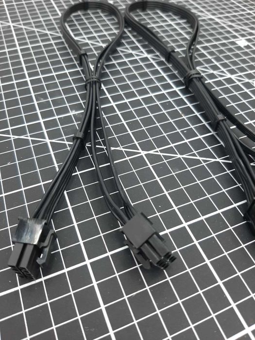 Cablu de alimentare PCI-e pentru surse Corsair
