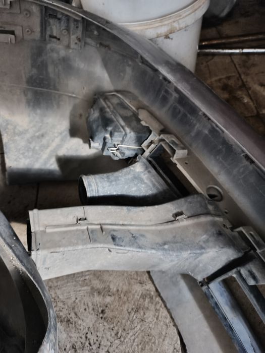 Передний бампер е39 с туманками