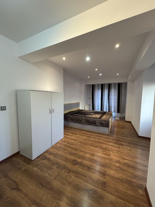 Inchiriez vila in oras zona de nord a Bacaului