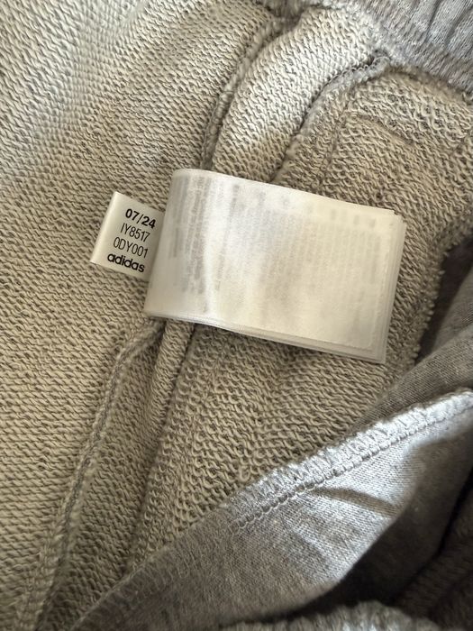 Adidas Essential ОРИГИНАЛЕН мъжки къси панталони - S и XL
