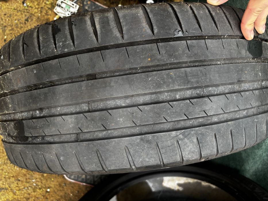 Michelin pilot 225/45/17