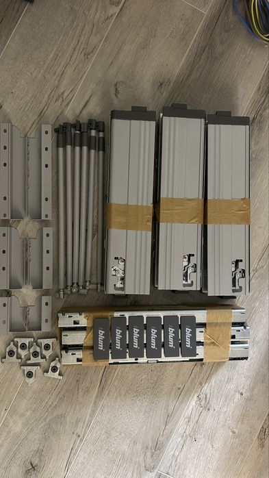 Водачи за чекмеджета Blum Tandembox 350мм