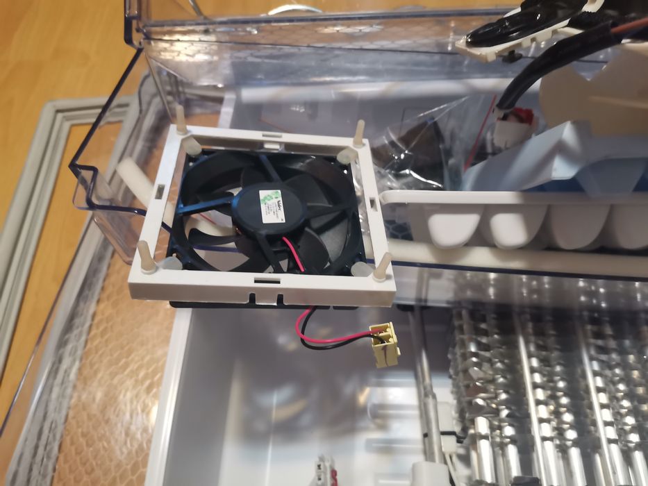 Componente Beko Arctic combina frigorifica