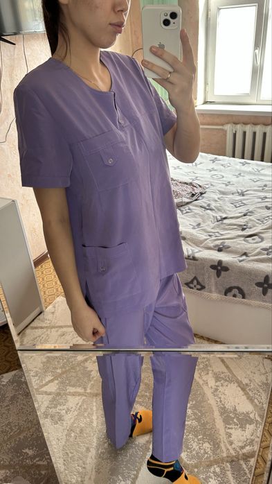 Медицинский костюм, уни форма.