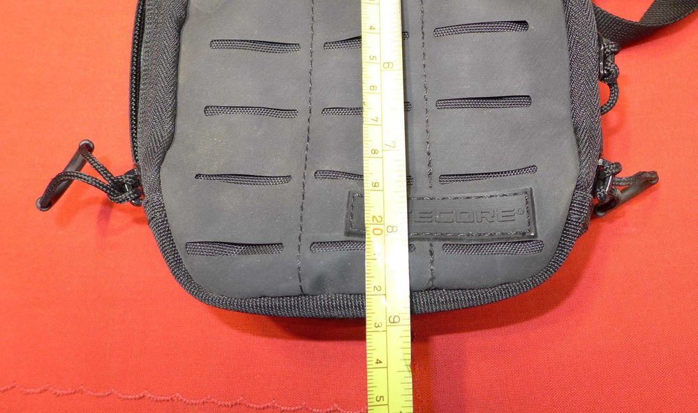 Чантичка Nitecore - прочутите LED фенерчета