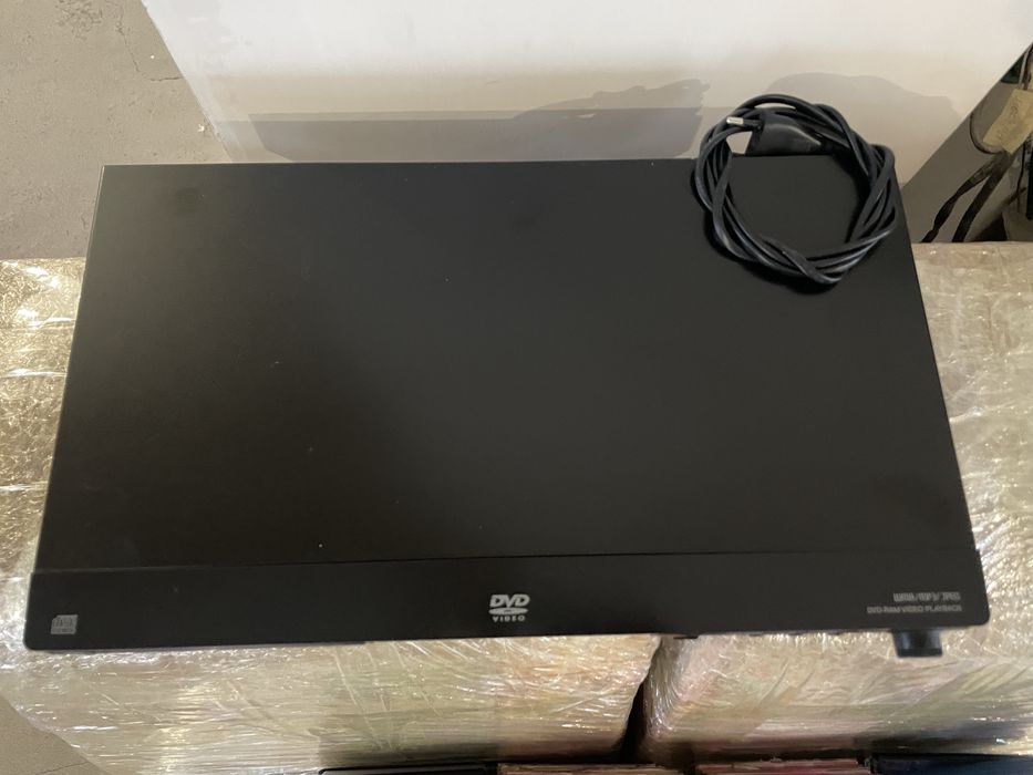 DVD приставка черная