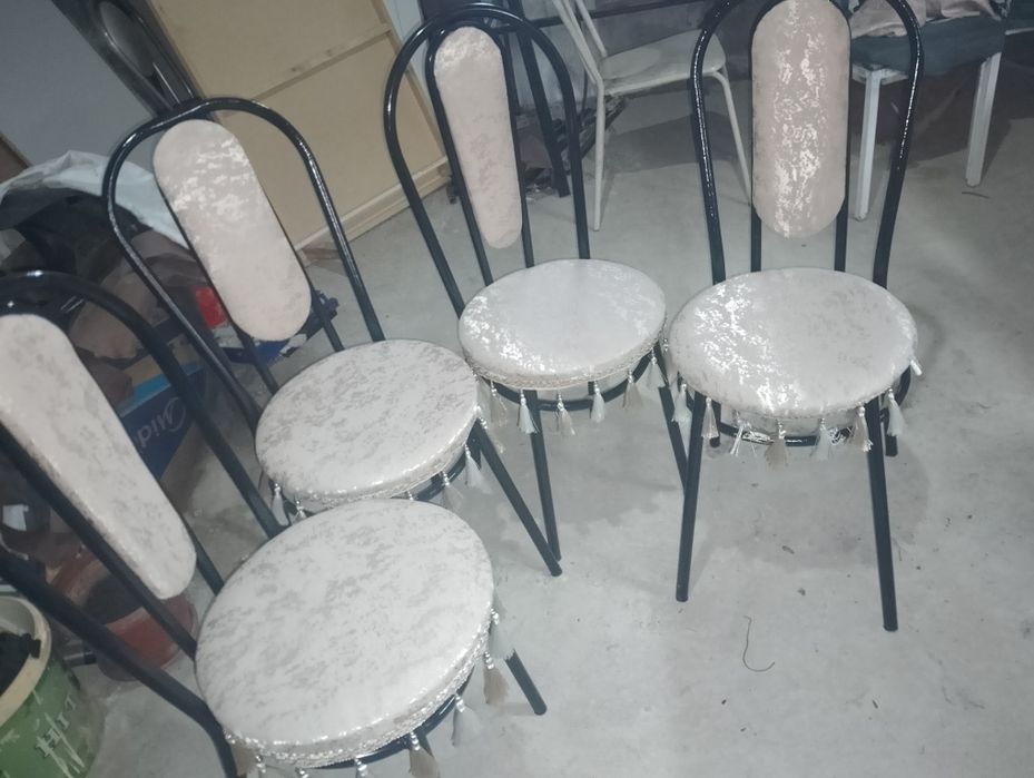 Комплект стульев 4 штуки