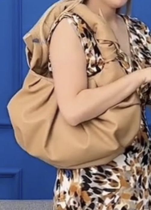 Продается сумка «Круассан»