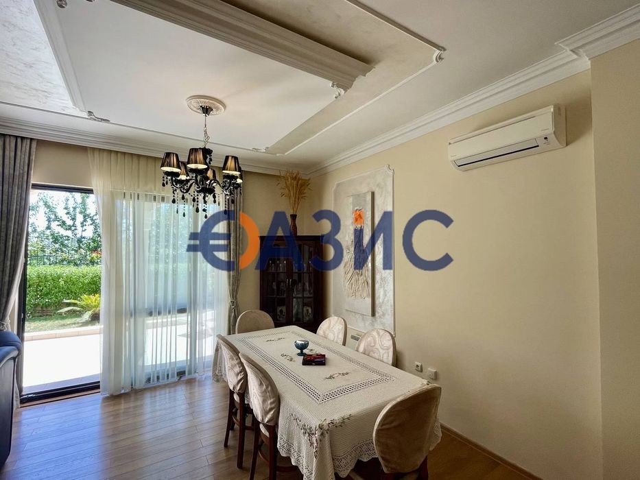 Продава се Къща в Свети Влас - 250 кв.м за 1520 €/кв.м - Снимка #12