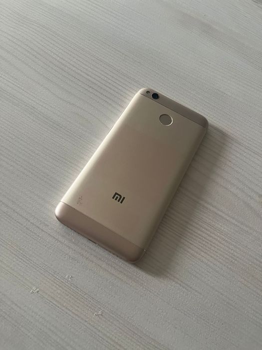 Redmi 4X с коробкой