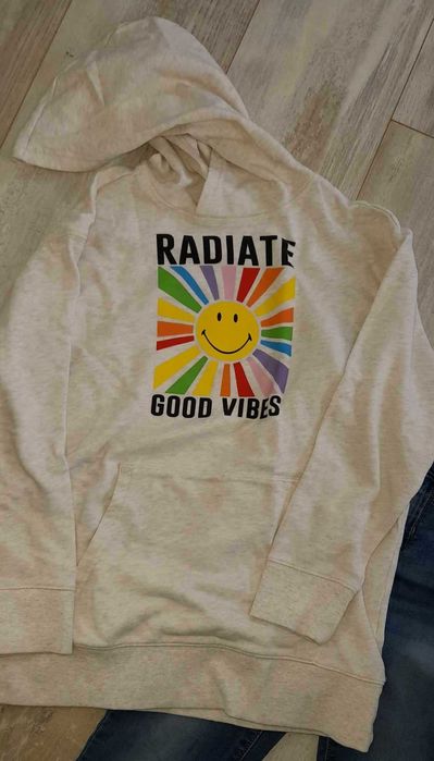 Дънки-клин Old Navy, суитчър Old Navy и блуза Disney за ръст 158/164