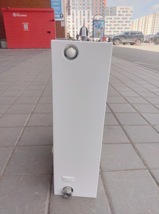 Продам новый  радиатор отопления