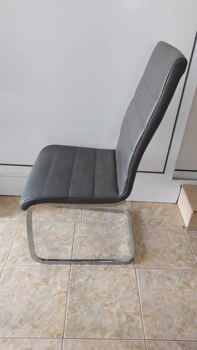 SCAUN pentru terasa , birou , bucatarie , etc .