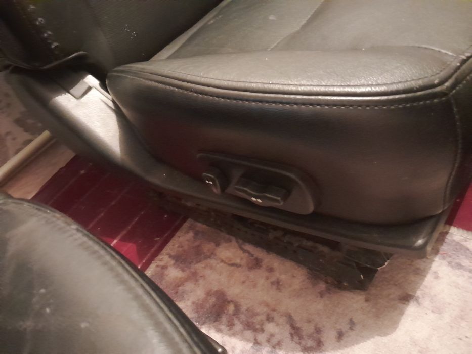 Продам электро сидения