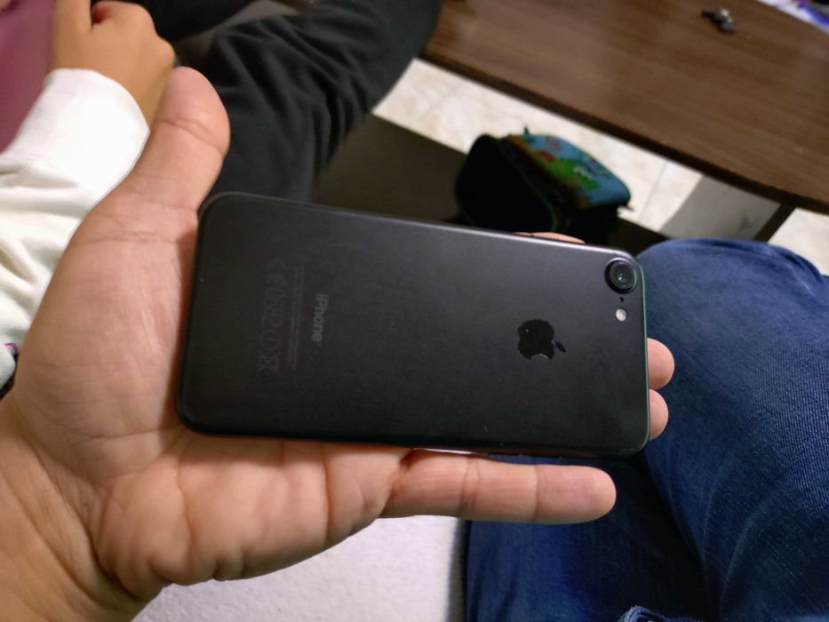 IPhone 7 S plus ползван