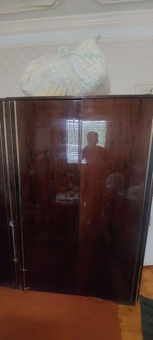 Spalniy mebel sotiladi