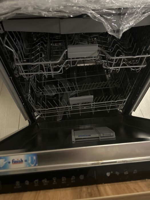 Masina de spalat vase incorporabila BEKO  BDIN38643C