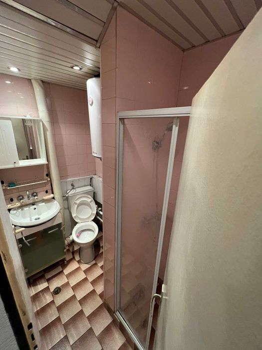 Продава се Двустаен апартамент в Враца, Център - 68 кв.м за 1245 €/кв.м - Снимка #6