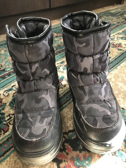 Сапоги детские в отличном состоянии