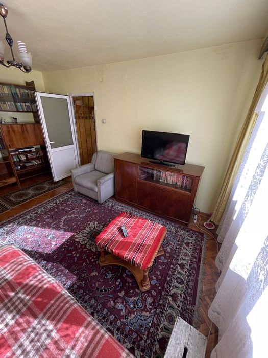 Vind Ap.2 camere Petrosani Constructorul