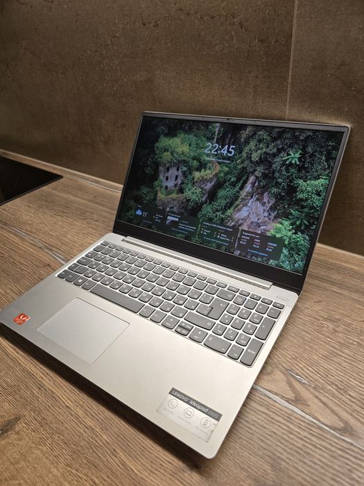 Lenovo IdeaPad 330S – Ryzen 3, 8GB RAM, 256GB NVMe SSD + 1TB HDD