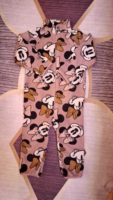 Дрешки за момиче