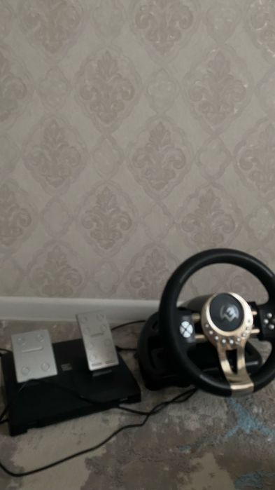 Игровой руль, SVEN GC-W700