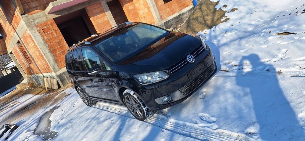 Volkswagen Touran 2011 2.0TDI 140 cp