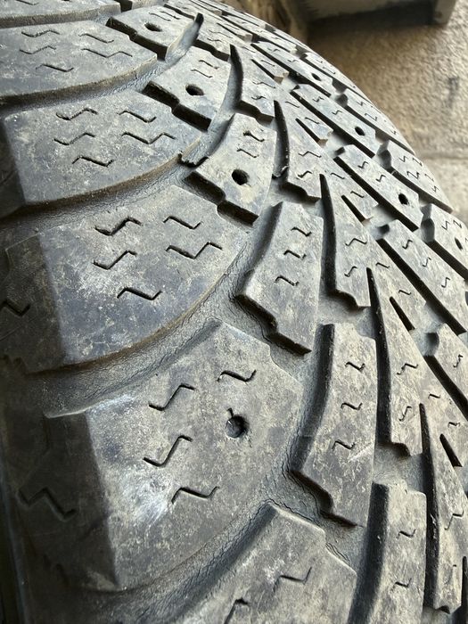 Зимни гуми Goodyear 225/65 R16