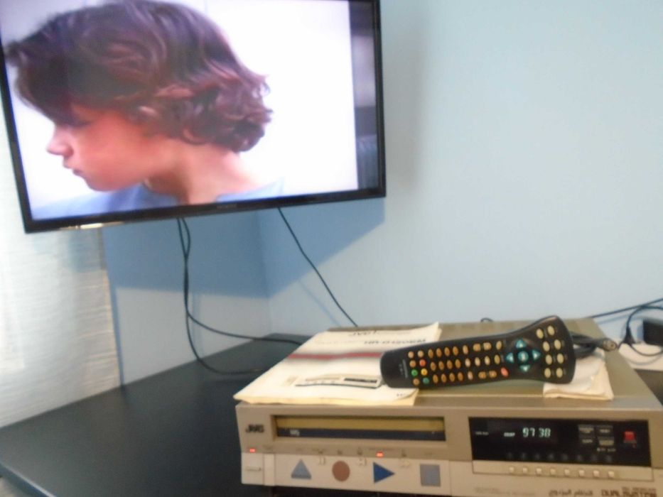 видео JVC hr-d120em