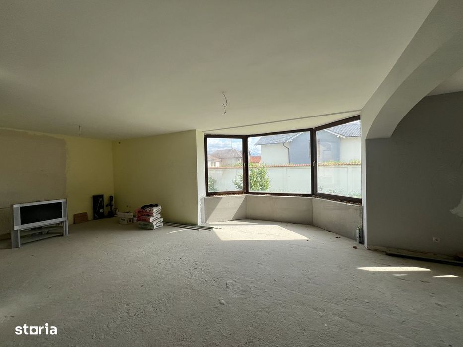 Casa în Cetate la Asfalt