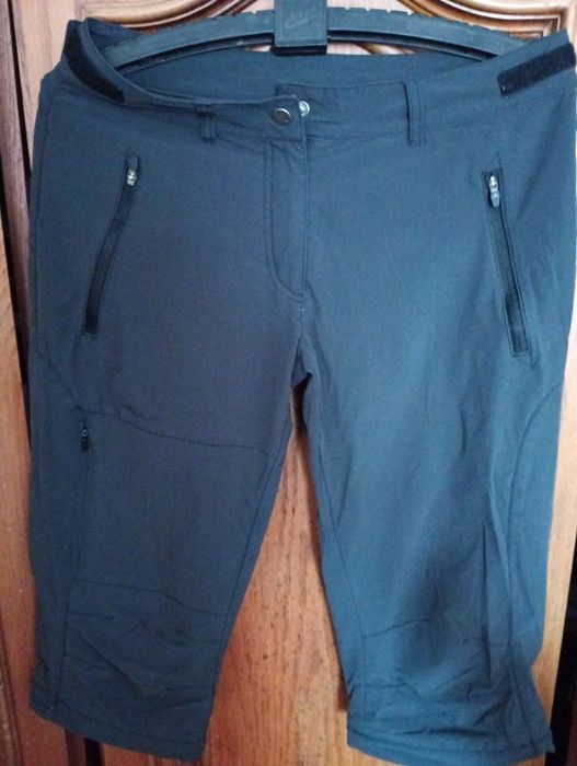 Pantaloni dama trei sferturi