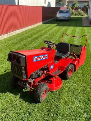 Tractoras tuns iarba  , motor Kohler 18 CP ( Nu Husqvarna, MTD) + Colector inclus – Stare bună, gata de lucru!