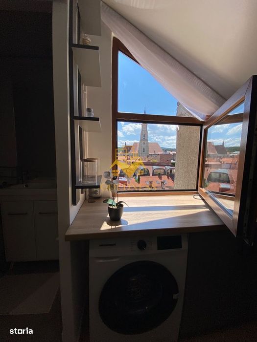 Apartament 40 mp zona Ultracentrala Piata Muzeului! Bloc cu lift!