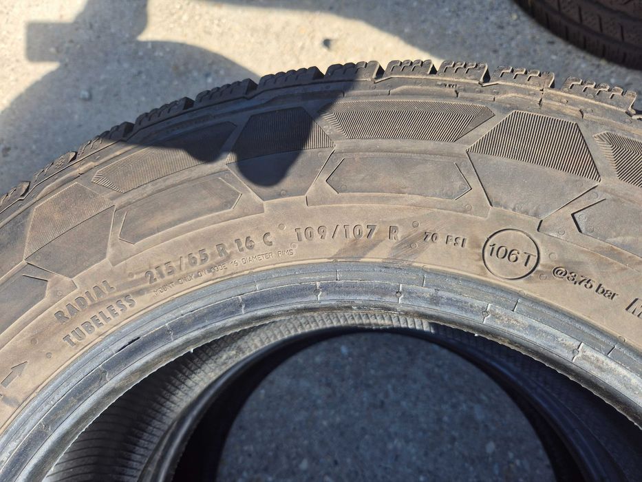 2 Anvelope de IARNA - 215/65/16C - Continental Van Winter - Stare F BUNA - DOT 2024 !