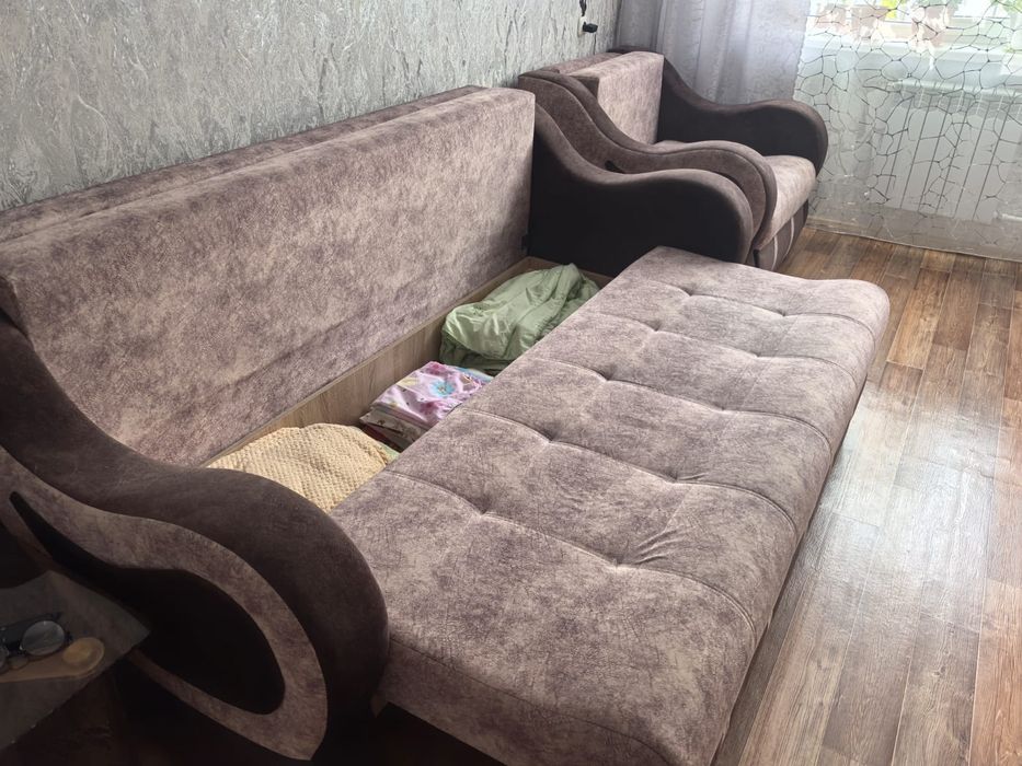 Продам мягкий уголок