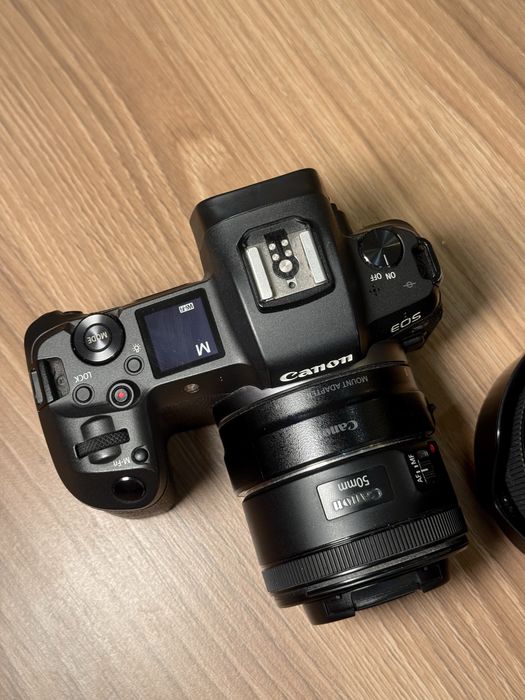 Камера Canon eos R