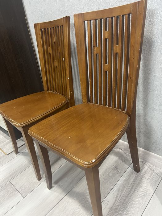 Срочно продаются стулья (б/у)