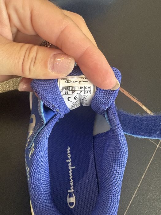 Adidasi Champion mar 25