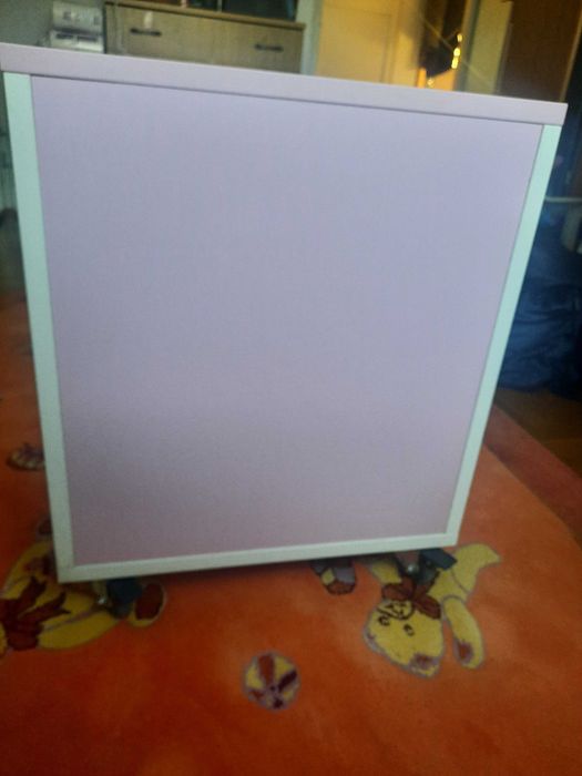 Noptiera pe roti cu sertare Baia Mare • OLX.ro