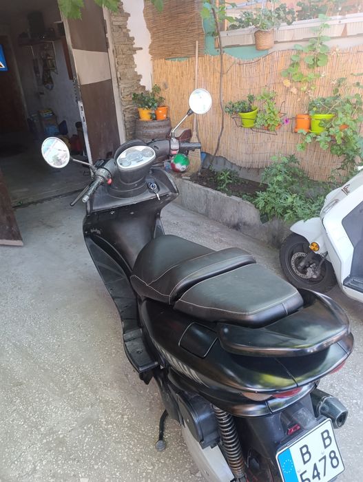 Продавам Yamaha majestic 125kb