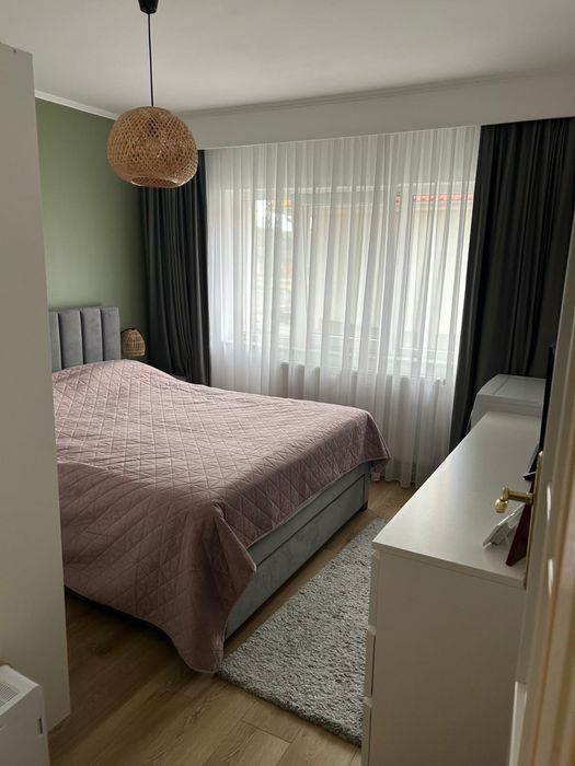 Vand apartament 3 camere Stadion, 70 mp+ garaj sub bloc