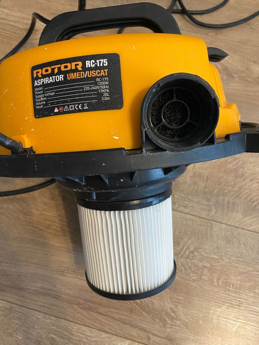 Прахосмукачка за сухо и мокро почистване Rotor RC-